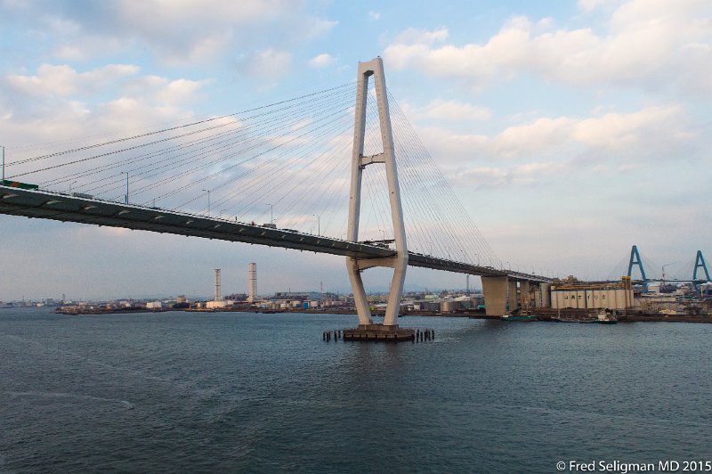 20150312_170815 D4S.jpg - Meiko Chuo Bridge, Nagoya harbor